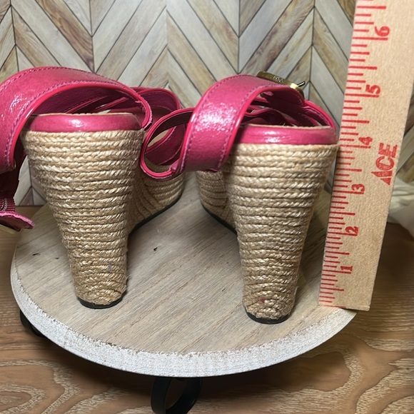 UGG Australia Jackilyn Pink Leather Sling Back Wedge Sandals Vacation Summer - Picture 2 of 10